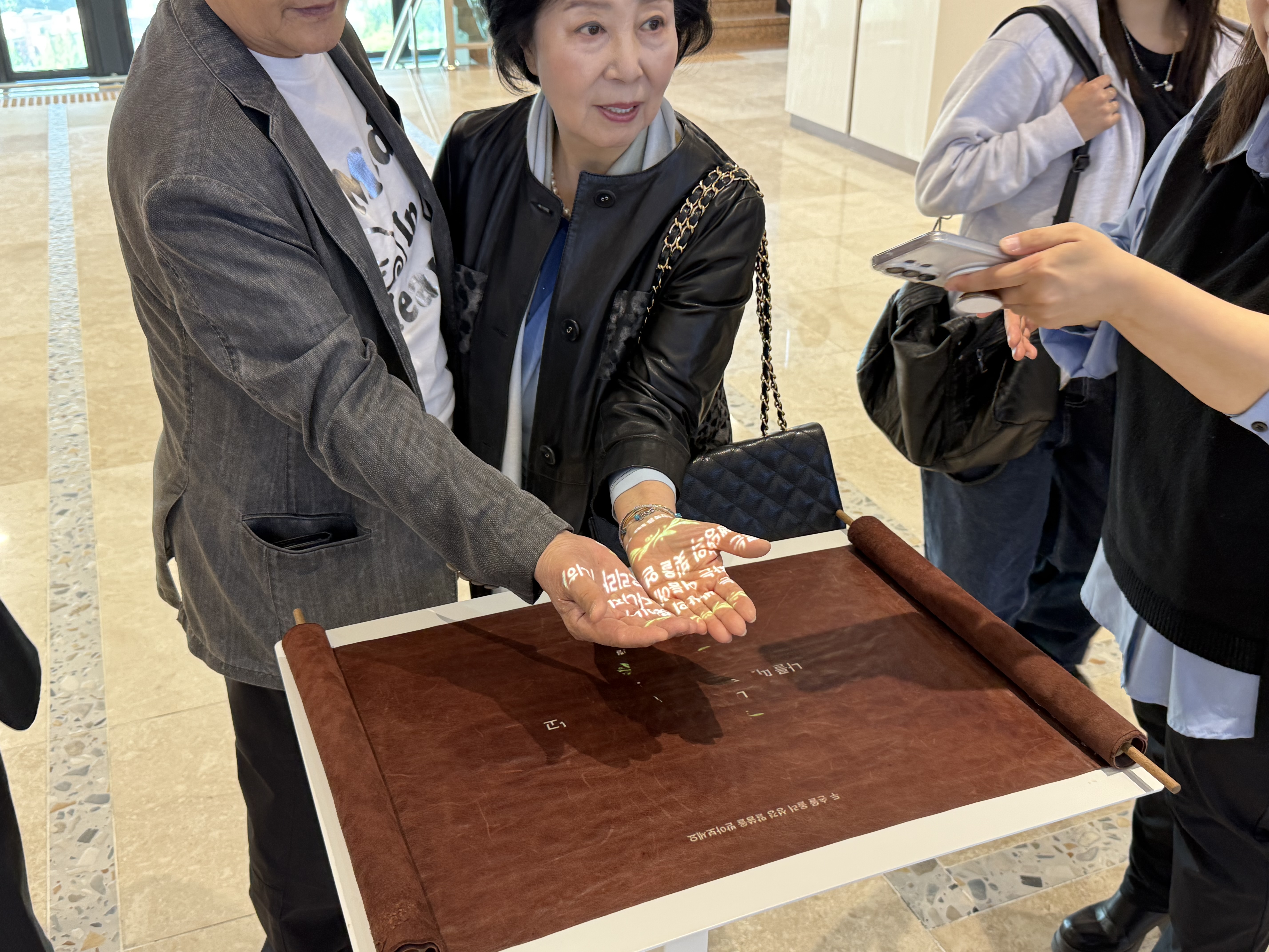 [2026.05.04] 쎄시봉 윤형주 가수 방문 2번째 첨부파일 이미지