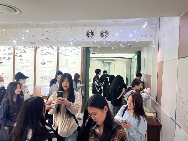 [2026.04.22] 멘토링 관람 대표이미지