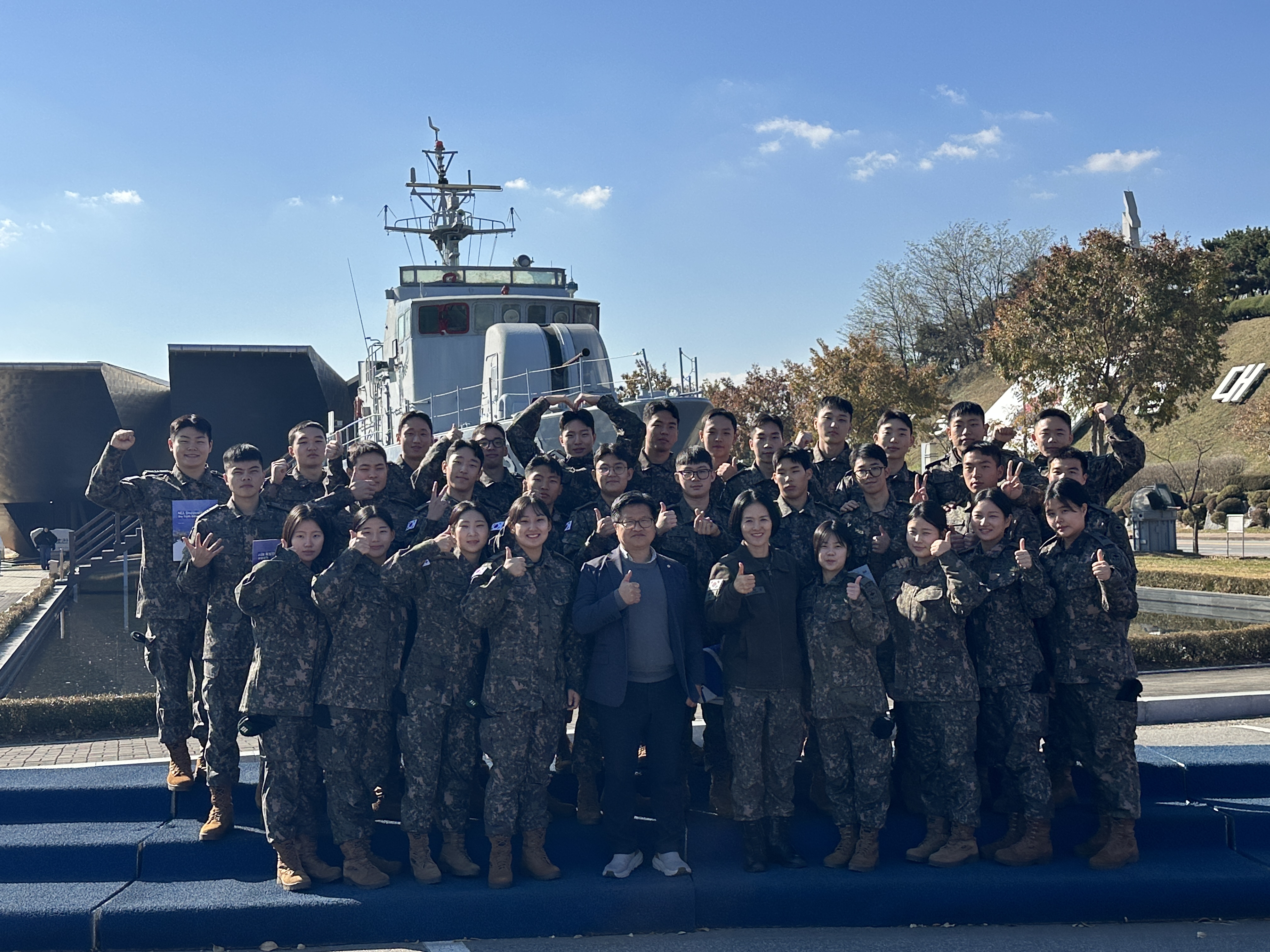 65기 천안함 및 현충사 방문 4번째 첨부파일 이미지