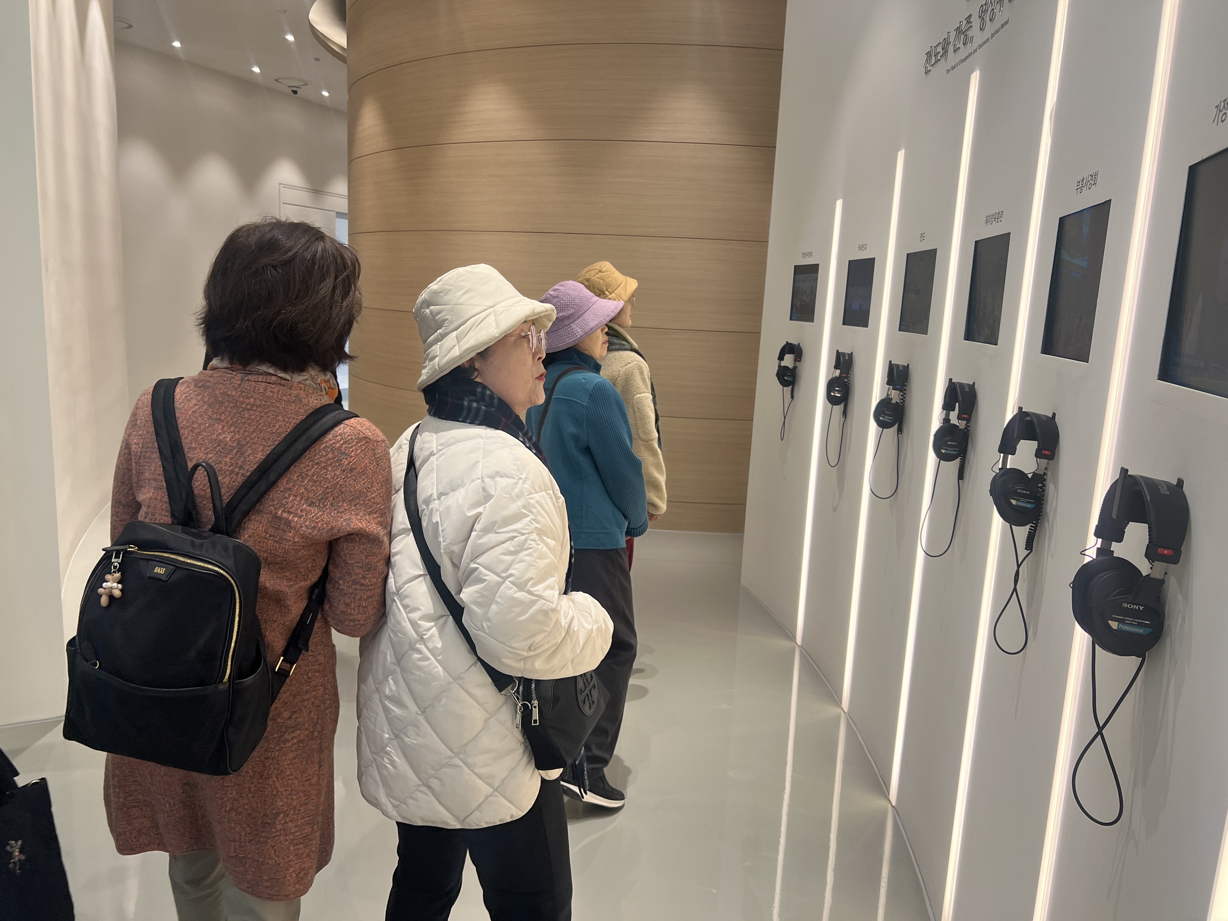 [2025.11.24] 청수교회 성도 관람 4번째 첨부파일 이미지