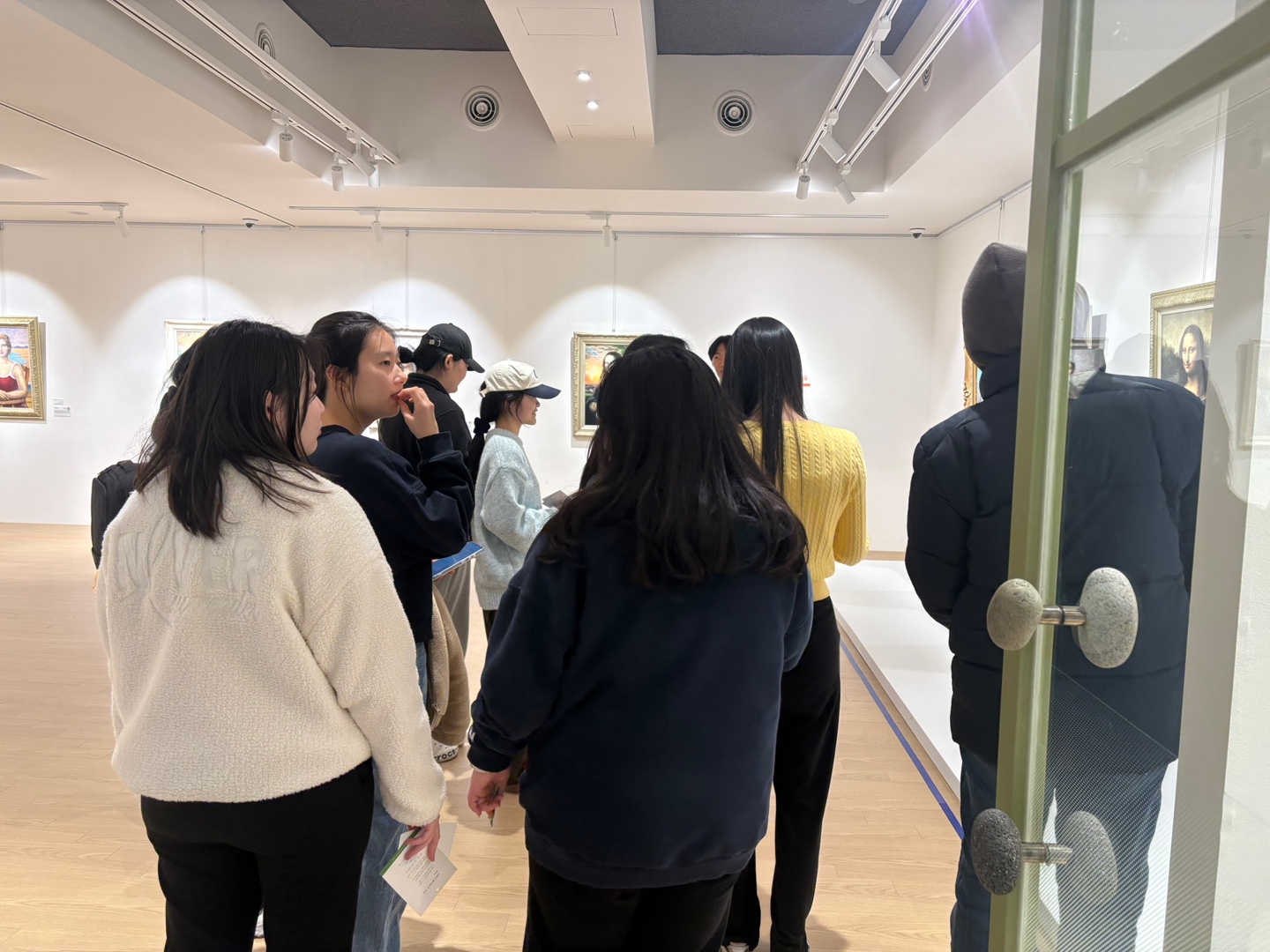 [2025.03.19] 백석문화대 간호학과 구정아 교수 반 관람 4번째 첨부파일 이미지