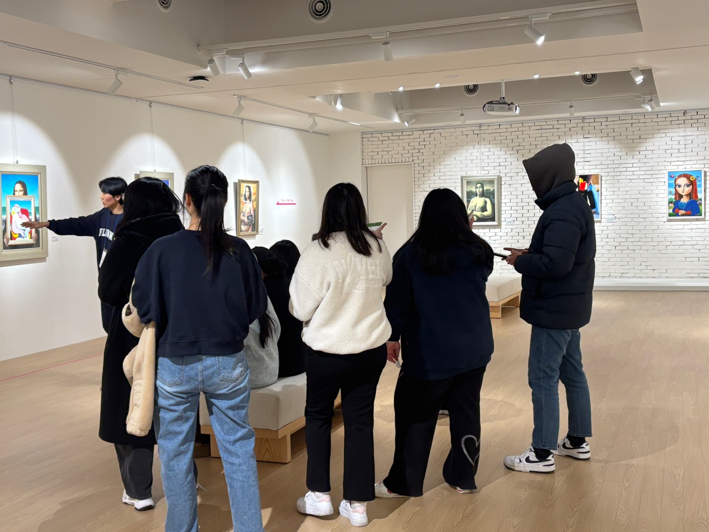 [2025.03.19] 백석문화대 간호학과 구정아 교수 반 관람 6번째 첨부파일 이미지