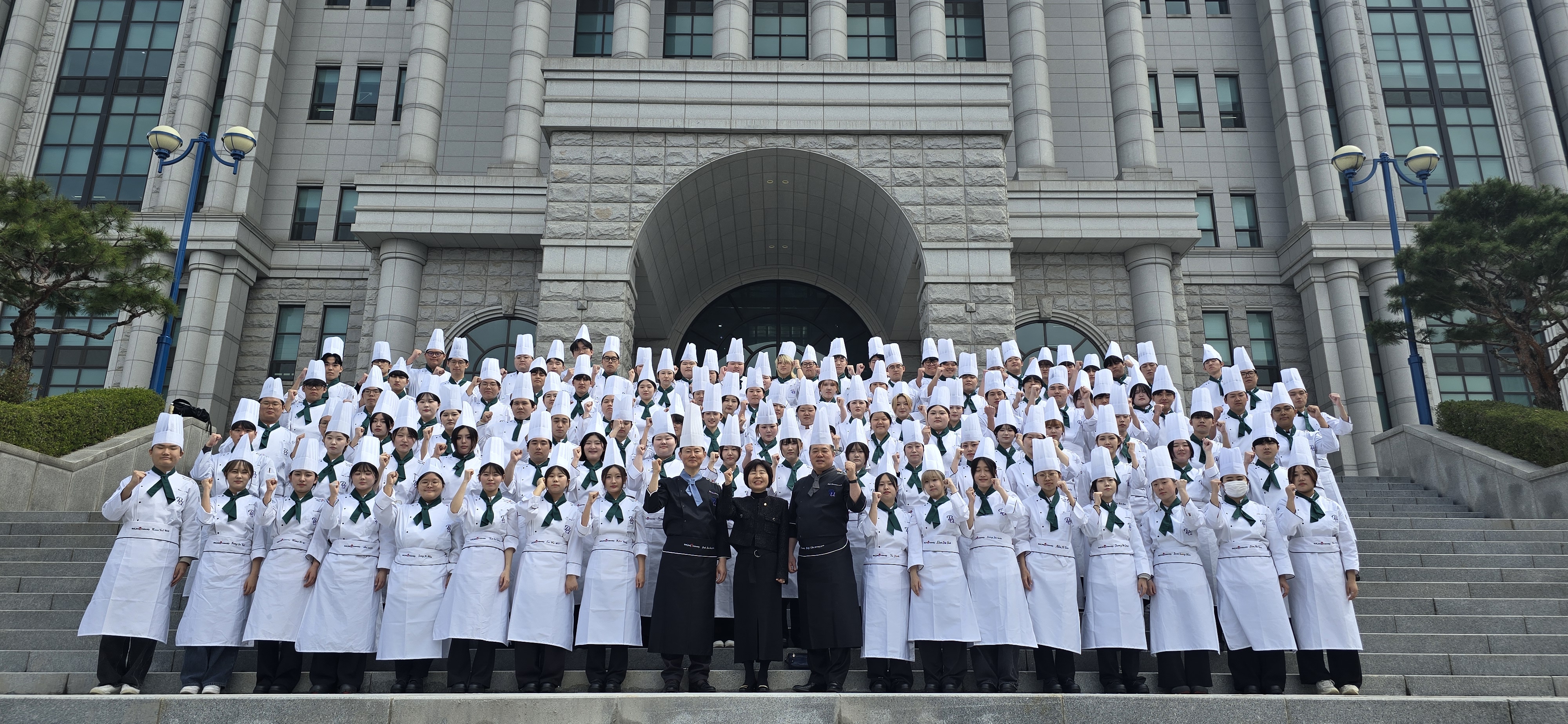 외식산업학부 26학번 단체사진 1번째 첨부파일 이미지