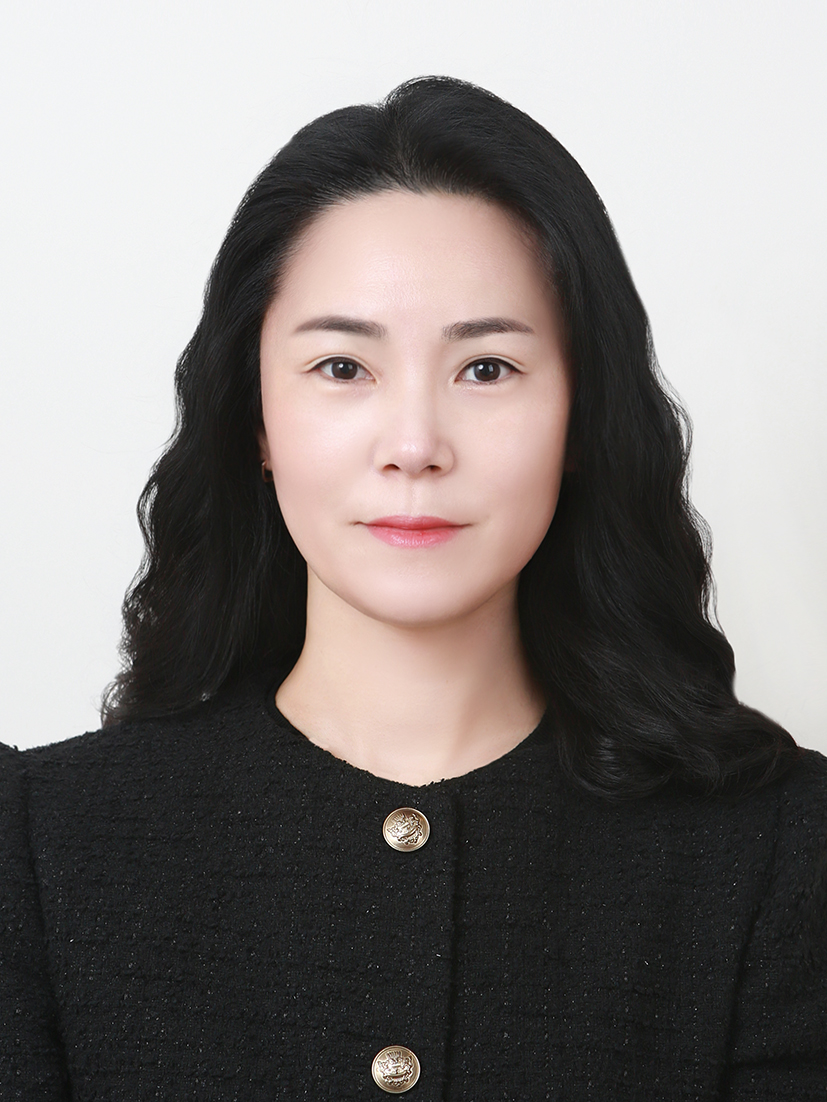 홍민희 사진