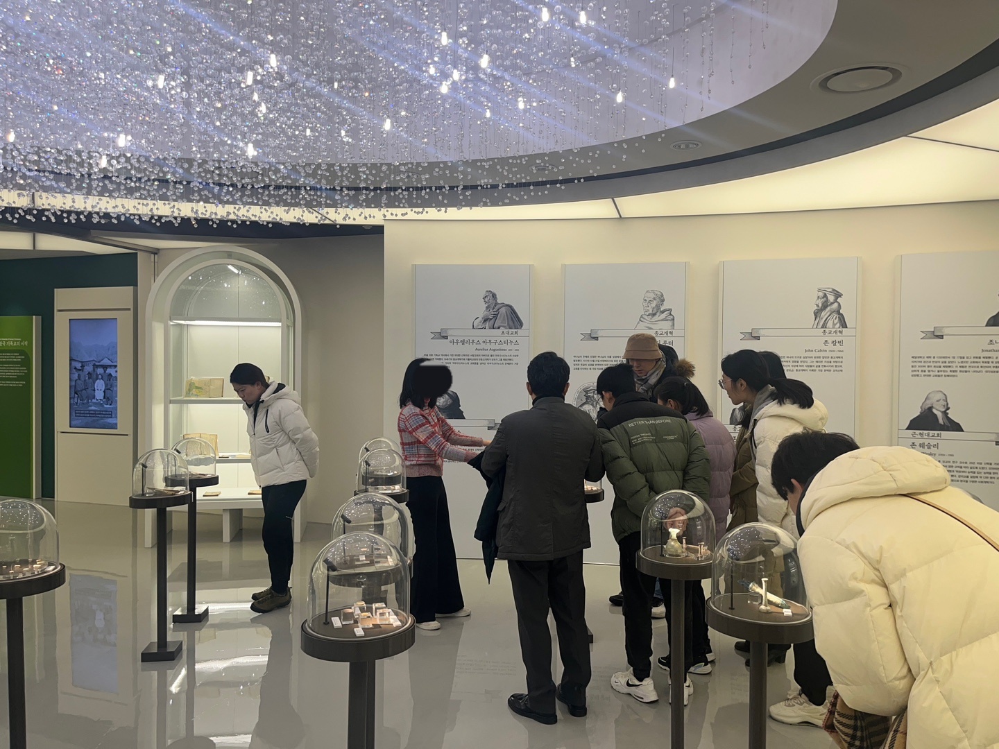 [2023.11.24] 하반기 서울캠퍼스 백석예술대학교 석박사 과정 중국인 & 통역인 관람 4번째 첨부파일 이미지