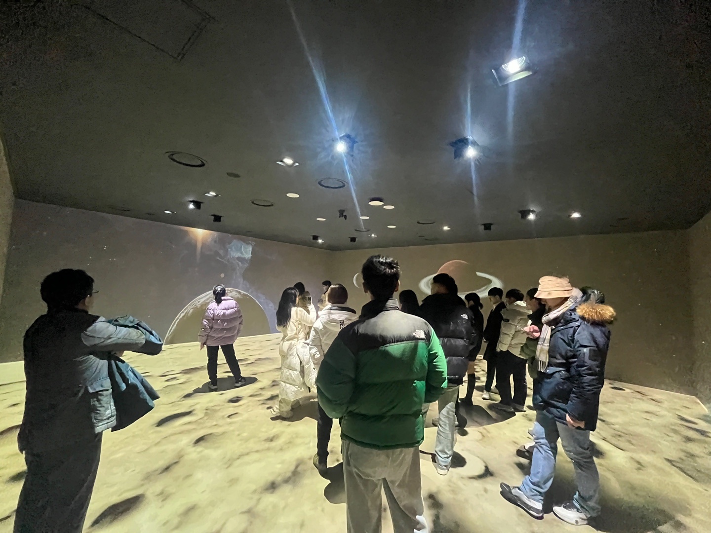 [2023.11.24] 하반기 서울캠퍼스 백석예술대학교 석박사 과정 중국인 & 통역인 관람 6번째 첨부파일 이미지