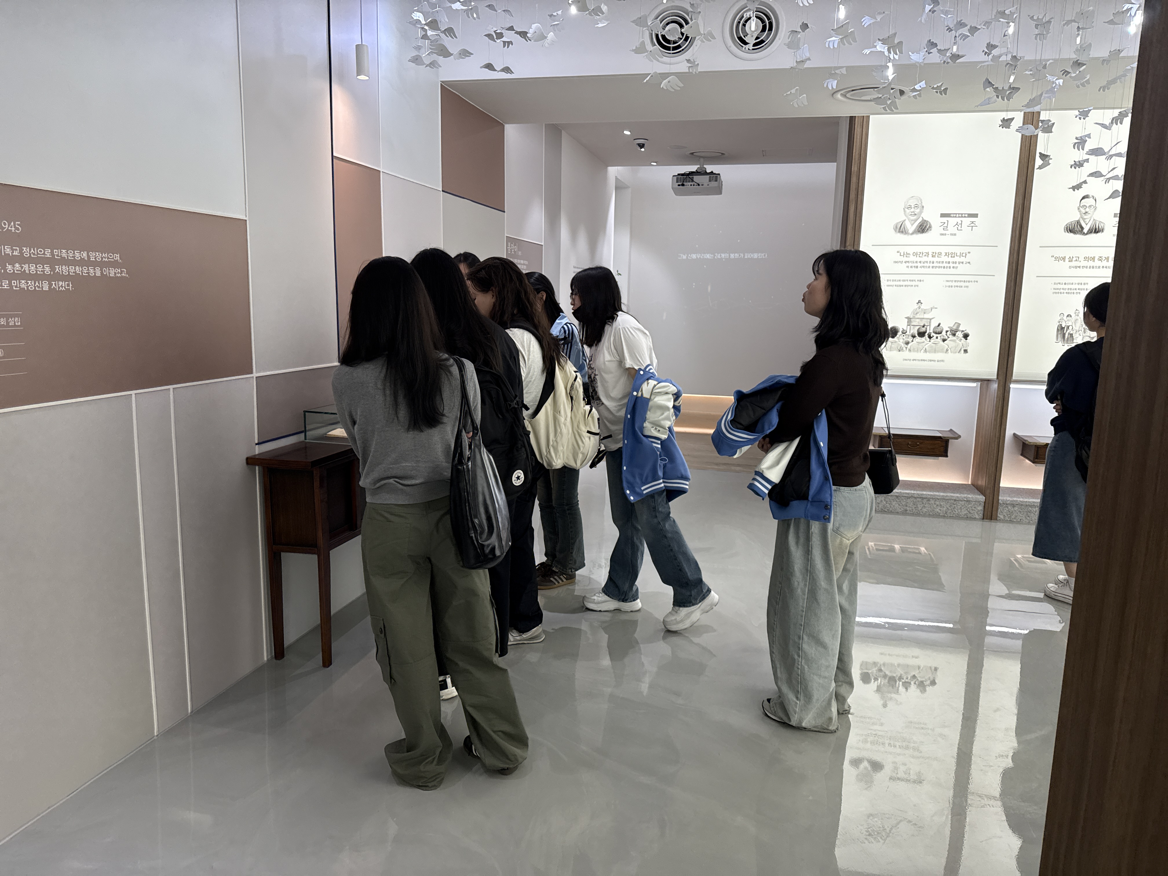 [2025.05.08] 백석대 간호학과 정미란 교수 반 관람 1번째 첨부파일 이미지
