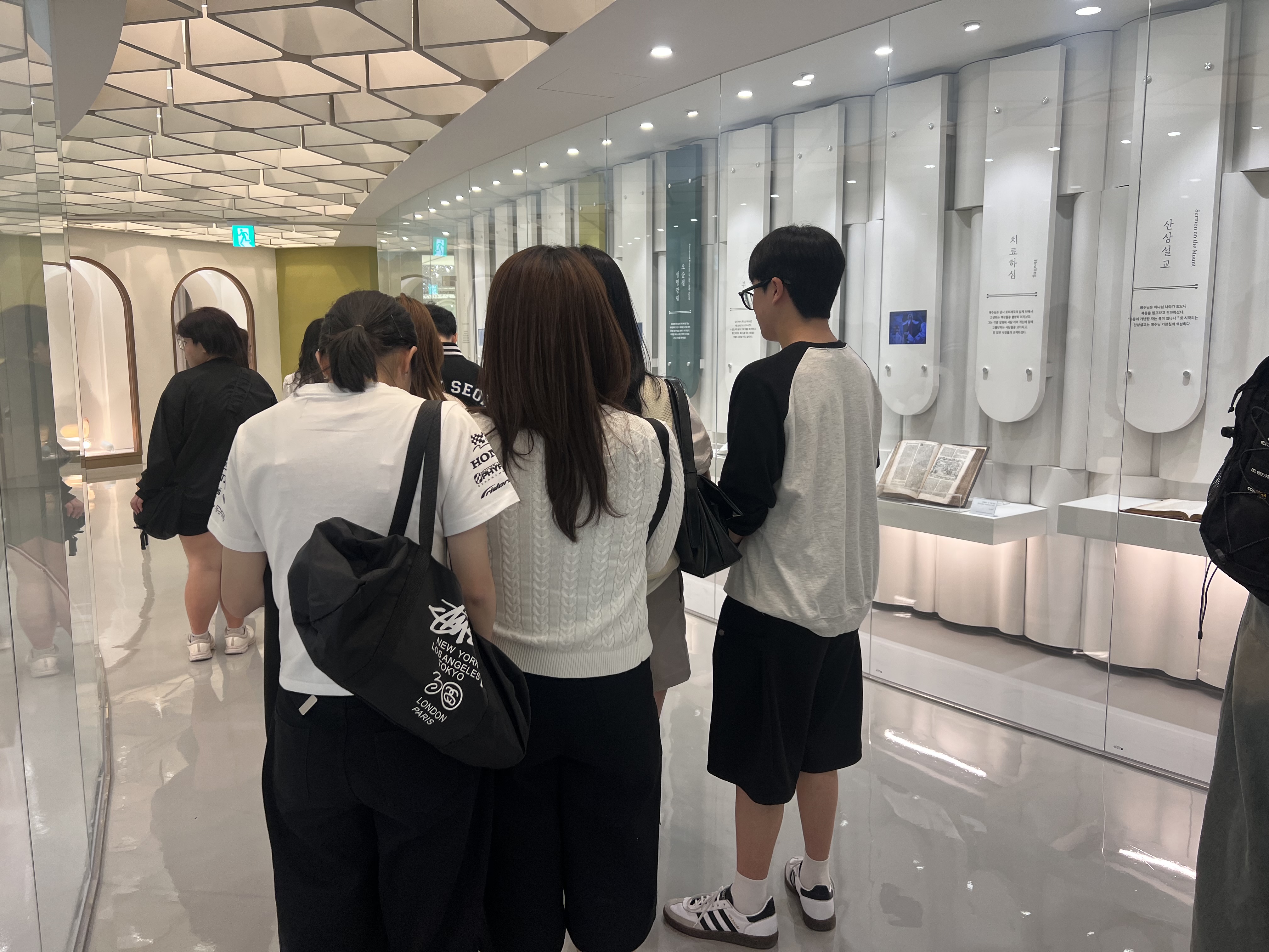 [2025.05.08] 백석대 간호학과 이설희 교수 반 관람 2번째 첨부파일 이미지