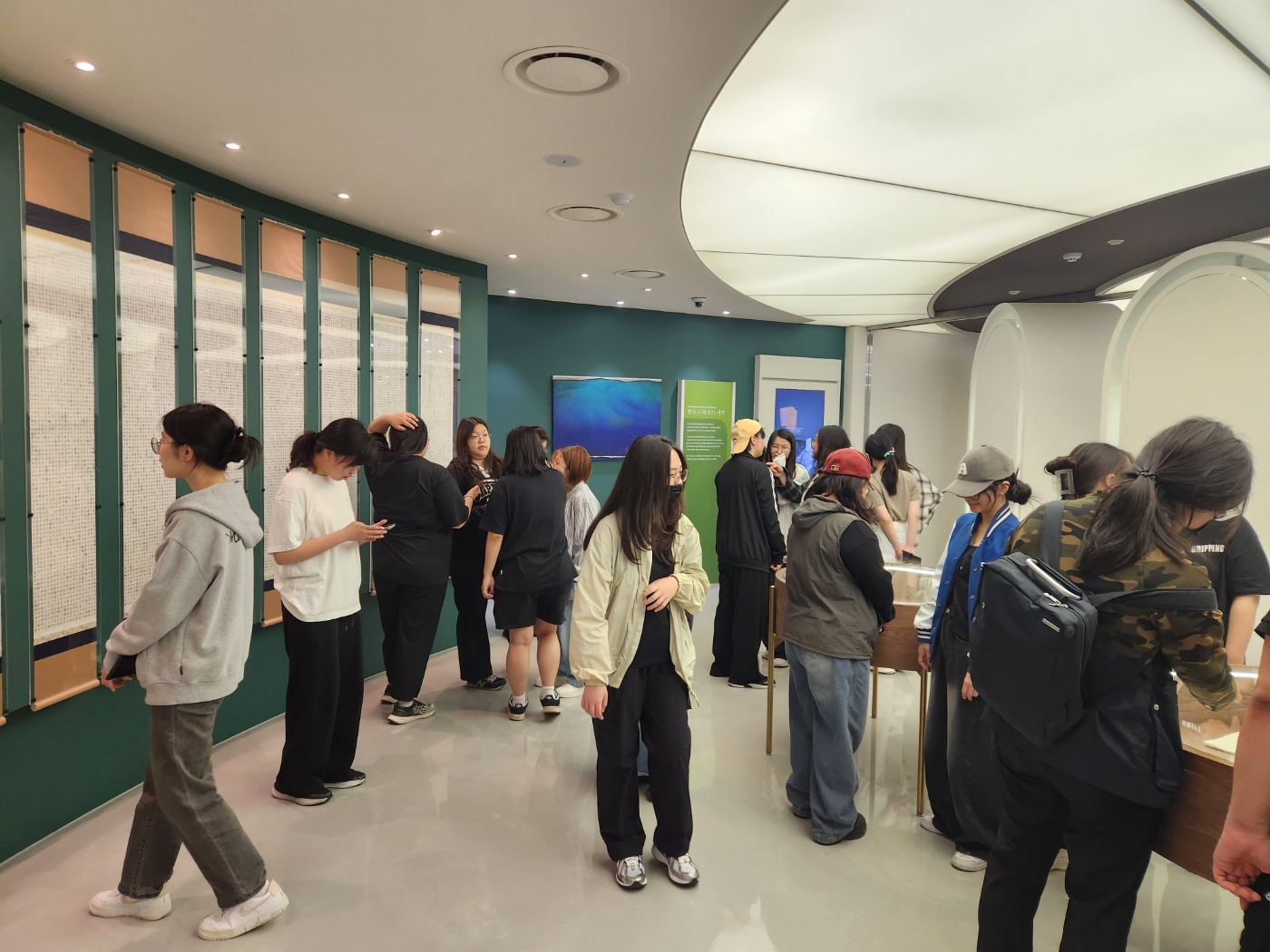 [2025.06.10] 백석문화대 애니메이션학부 구보름 교수 반 관람 3번째 첨부파일 이미지