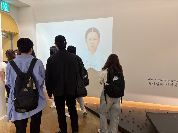 [2025.05.13] 백석대 관광학부 고영길, 윤지현 교수 반 관람 대표이미지