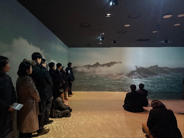 [2026.02.09] 신입교원연수 교수진 관람 대표이미지