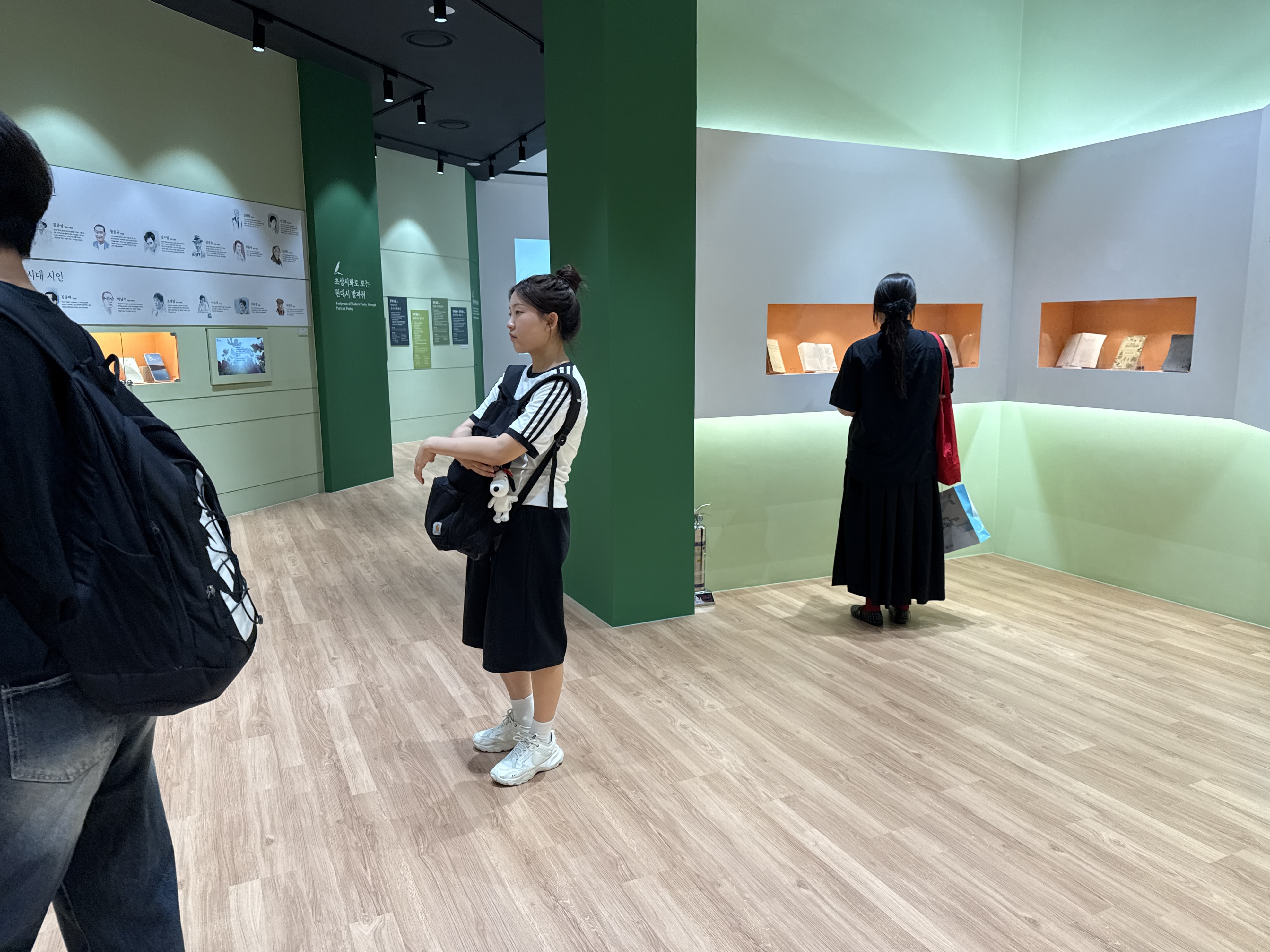 [2025.06.10] 백석대 사회복지학과 최명민 교수 반 관람 1번째 첨부파일 이미지