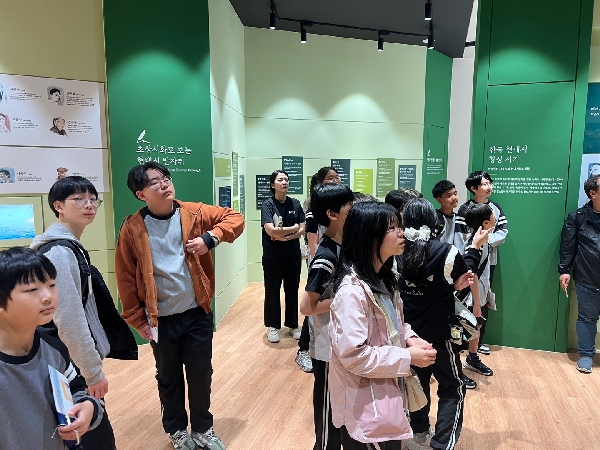 [2025.05.19]  안양기독교대안학교(DSCS) 초중등생 관람 대표이미지