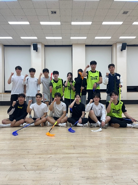 26-1 플로어볼부 대표이미지