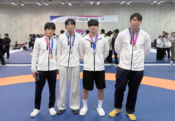 백석대 레슬링팀, 제106회 전국체육대회서 7개 메달 쾌거 대표이미지